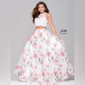 JOVANI Prom Dress